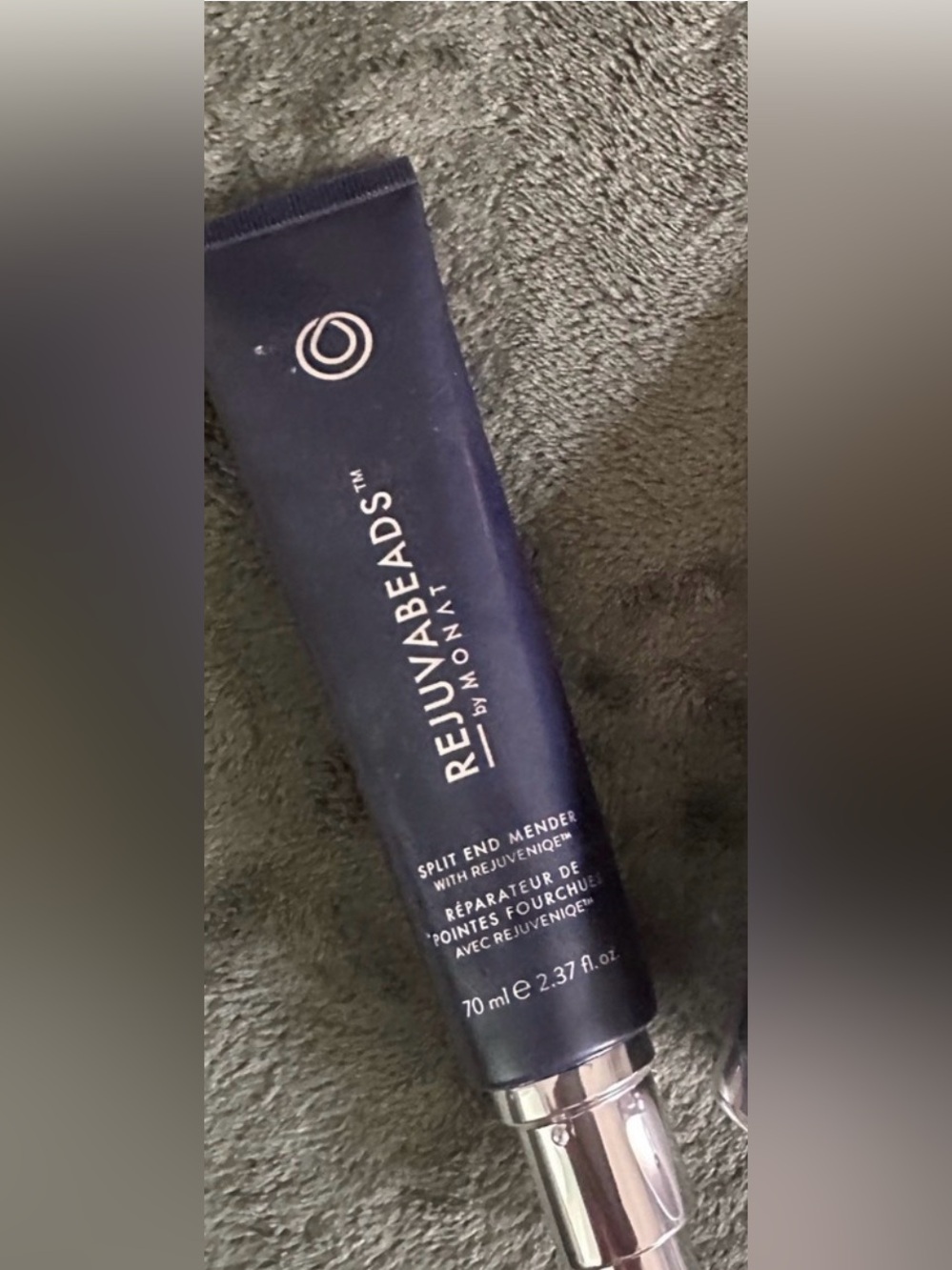 Rejuvabeads Split End Mender by Monat – Deep Blue